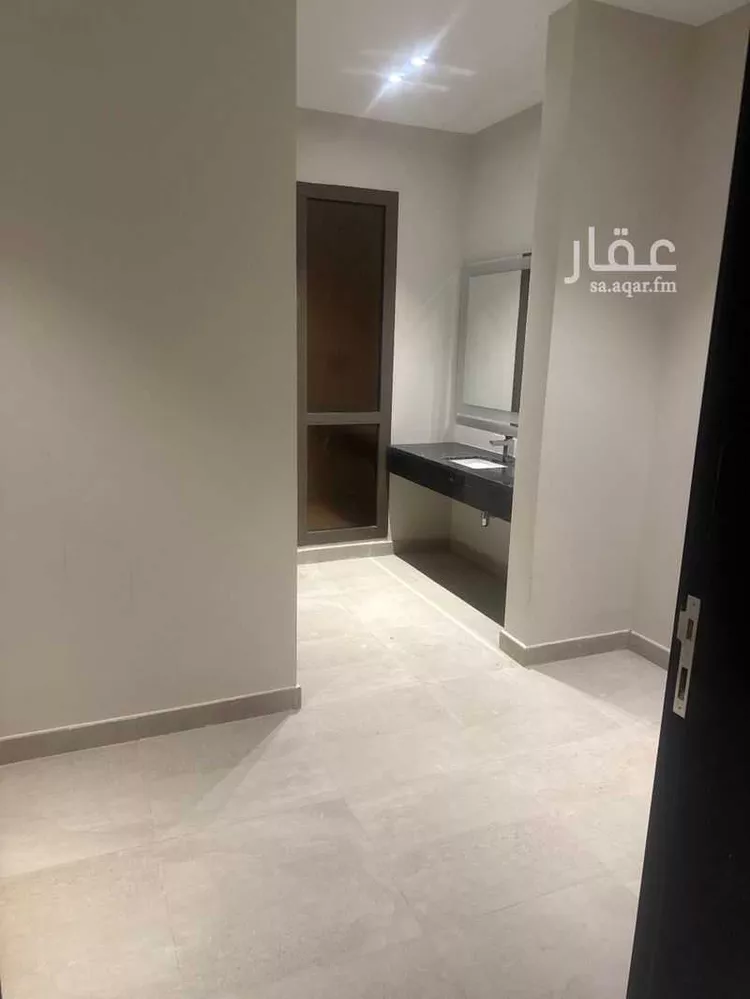 دور للإيجار في شارع الصفار الذهبي, حي عكاظ, مدينة الرياض, منطقة الرياض صورة 4
