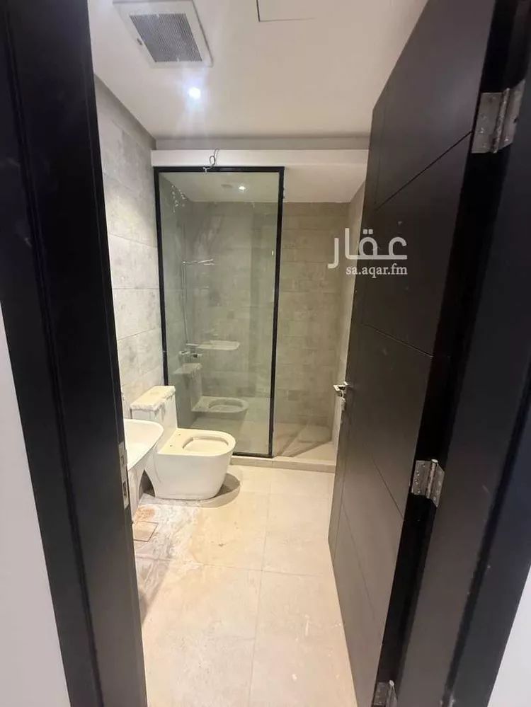 دور للإيجار في شارع الصفار الذهبي ، حي عكاظ ، الرياض ، منطقة الرياض صورة 3