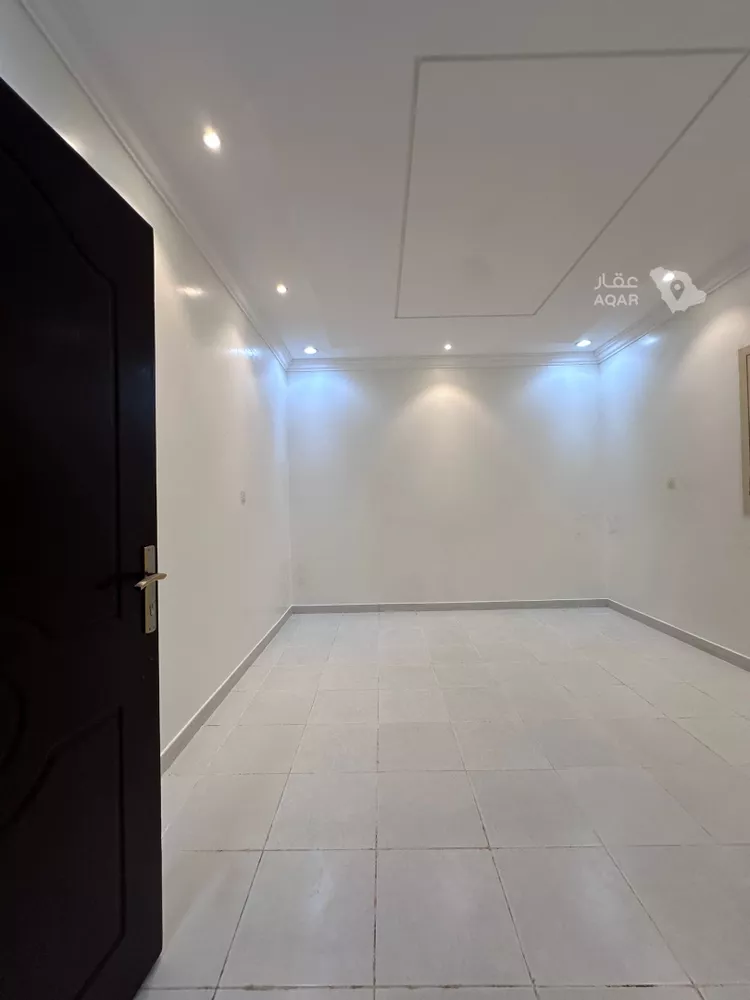 شقة للإيجار في شارع الشيخ عبدالله بن جبرين, حي القيروان, مدينة الرياض, منطقة الرياض 2