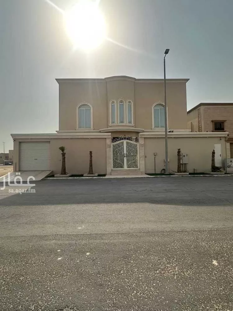 فيلا للبيع في شارع العيينه, حي الصواري, مدينة الخبر, المنطقة الشرقية