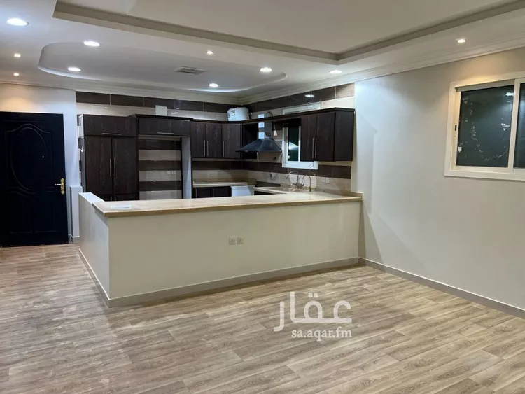 شقة للإيجار في شارع بصيرة, حي عرقة, مدينة الرياض, منطقة الرياض صورة 2