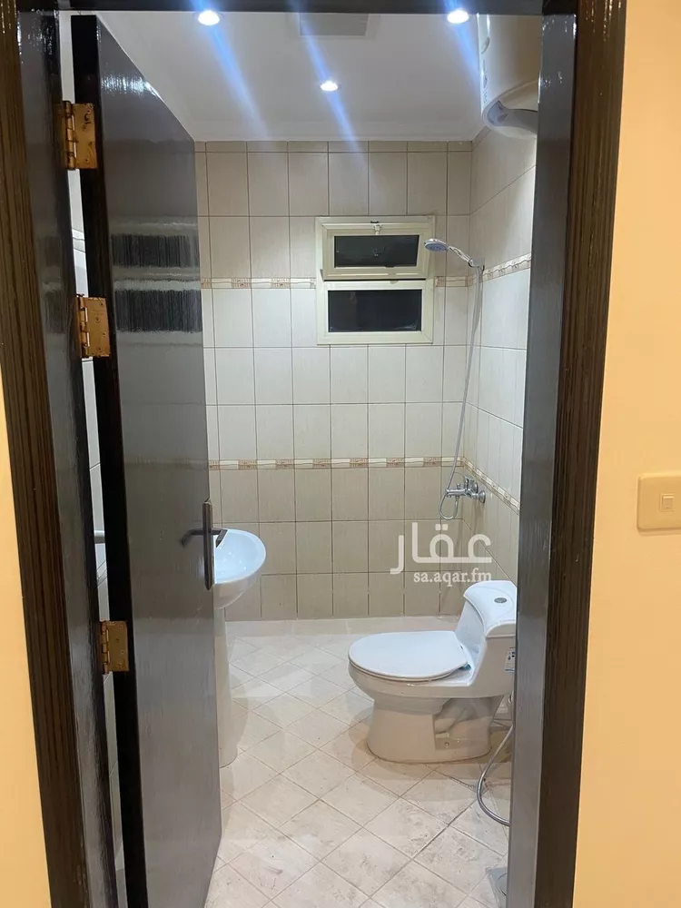 شقة للإيجار في شارع حسن مالكي, حي عرقة, مدينة الرياض, منطقة الرياض صورة 5