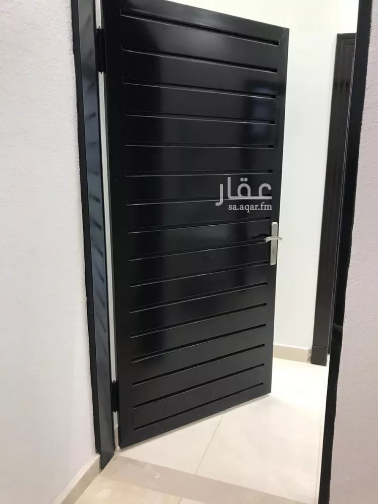 شقة للإيجار في شارع بصيرة, حي عرقة, مدينة الرياض, منطقة الرياض