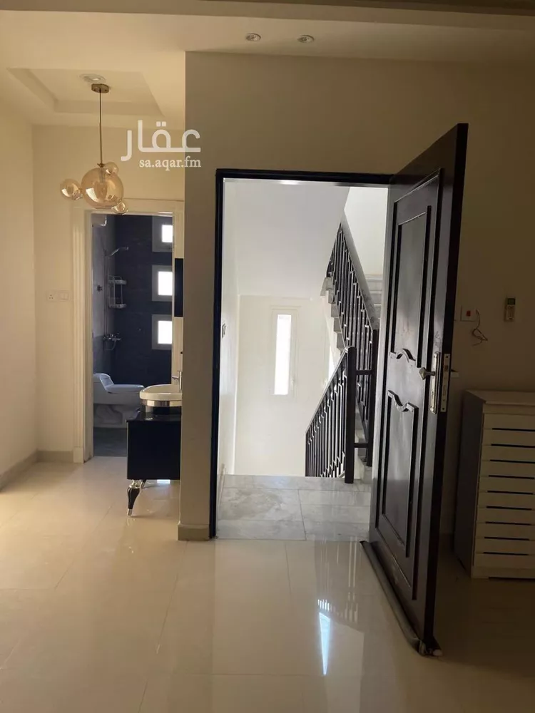 شقة للإيجار في شارع محمد حسين نصيف, حي ظهرة لبن, مدينة الرياض, منطقة الرياض