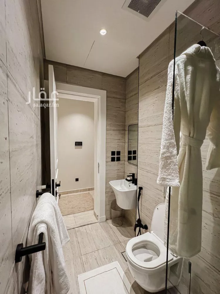 شقة للإيجار في شارع ابحر, حي الملقا, مدينة الرياض, منطقة الرياض صورة 3