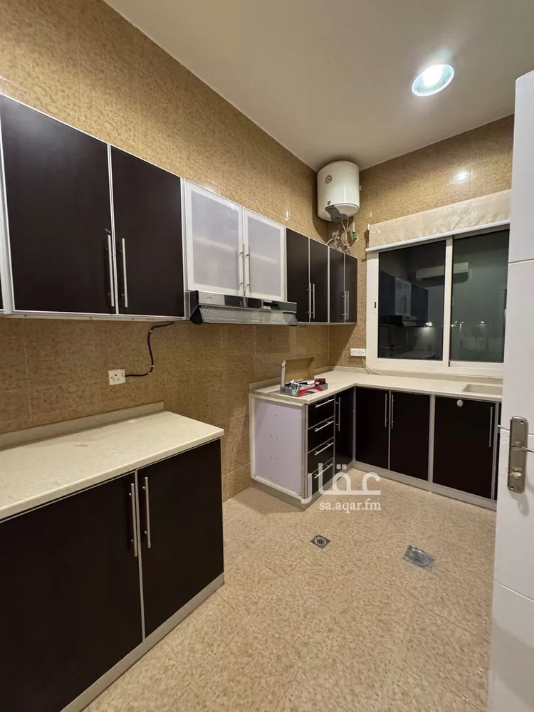 شقة للإيجار في شارع الفجر, حي الياسمين, مدينة الرياض, منطقة الرياض صورة 3