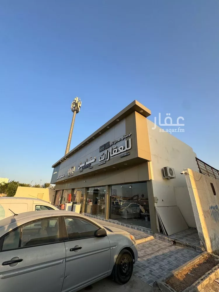 عمارة للبيع في شارع الطحاوي, حي القيروان, مدينة الرياض, منطقة الرياض صورة 3