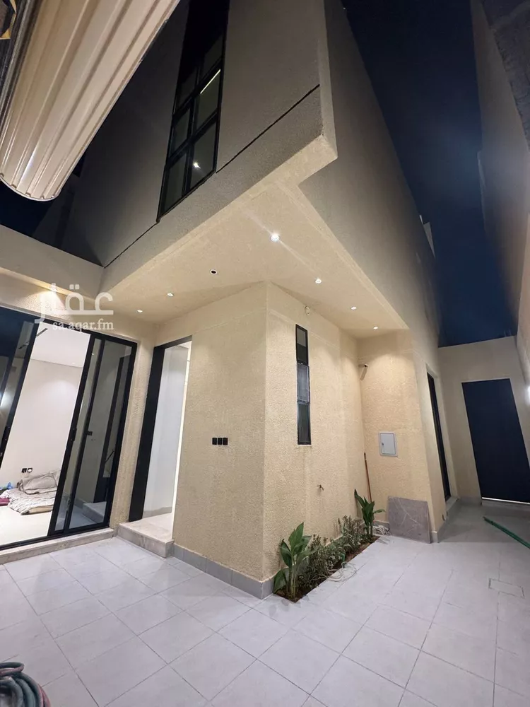 فيلا للبيع في شارع النبراس, حي طويق, مدينة الرياض, منطقة الرياض صورة 2