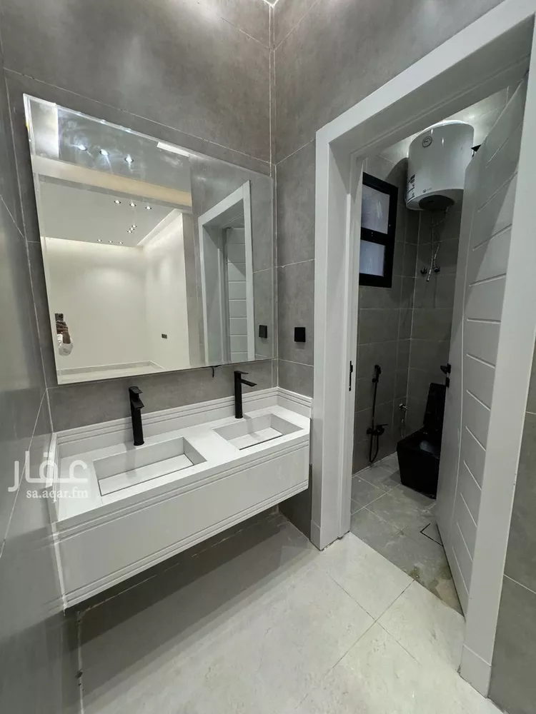 فيلا للبيع في شارع نهر النيل, حي طويق, مدينة الرياض, منطقة الرياض صورة 4