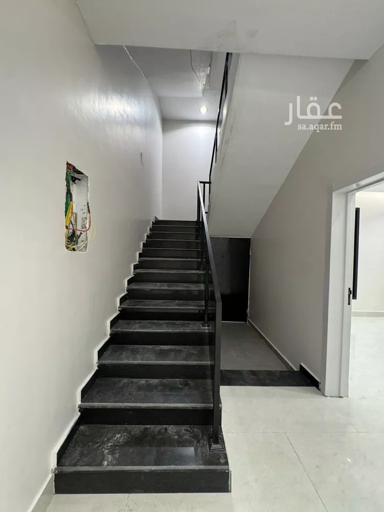 فيلا للبيع في شارع نهر النيل, حي طويق, مدينة الرياض, منطقة الرياض صورة 2