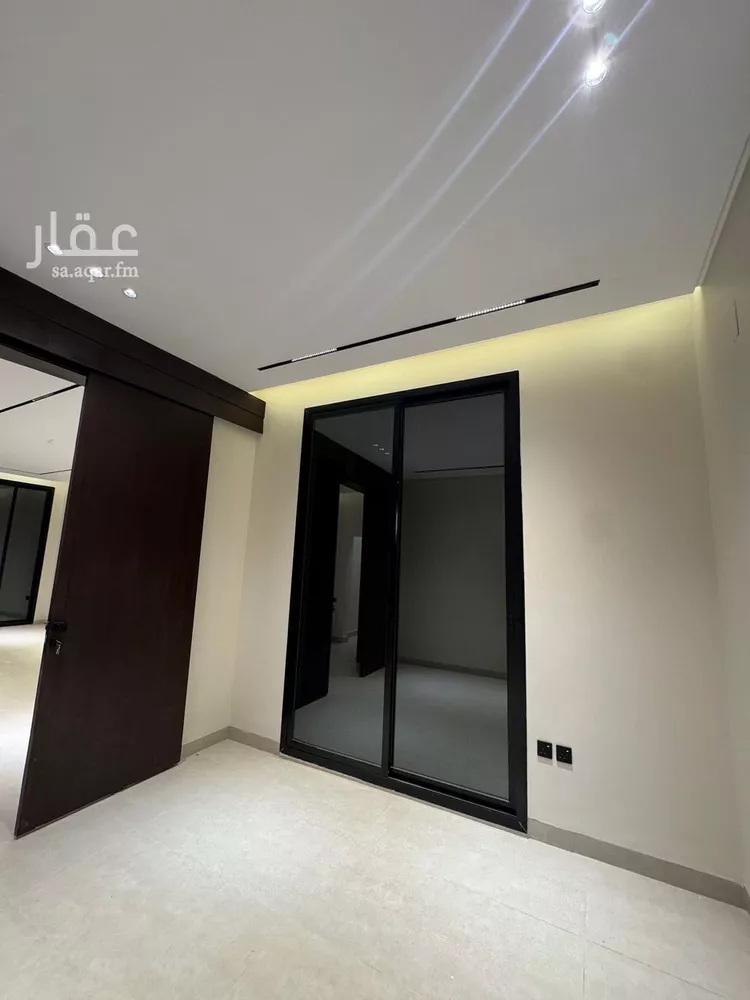 فيلا للبيع في شارع النبراس, حي طويق, مدينة الرياض, منطقة الرياض 8