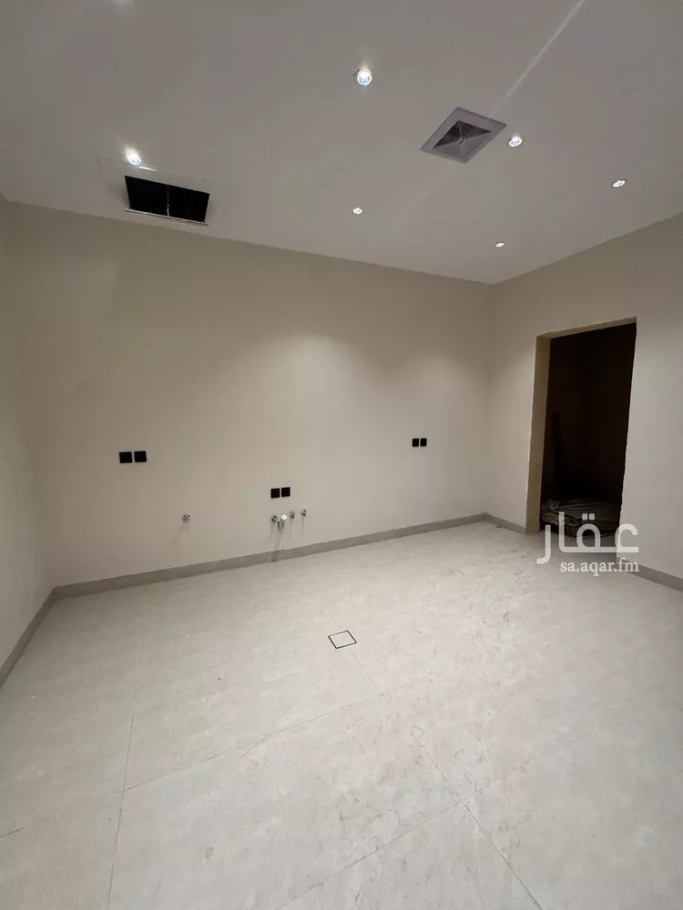 فيلا للبيع في شارع النبراس, حي طويق, مدينة الرياض, منطقة الرياض 12