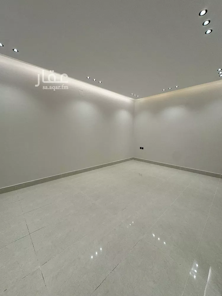 فيلا للبيع في شارع نهر النيل, حي طويق, مدينة الرياض, منطقة الرياض صورة 3