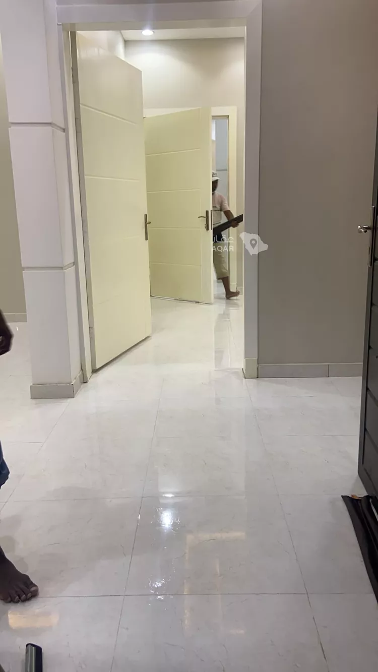 فيلا للبيع في شارع أحمد بن عبدالله الصنعاني ، حي الرمال ، الرياض ، منطقة الرياض صورة 3