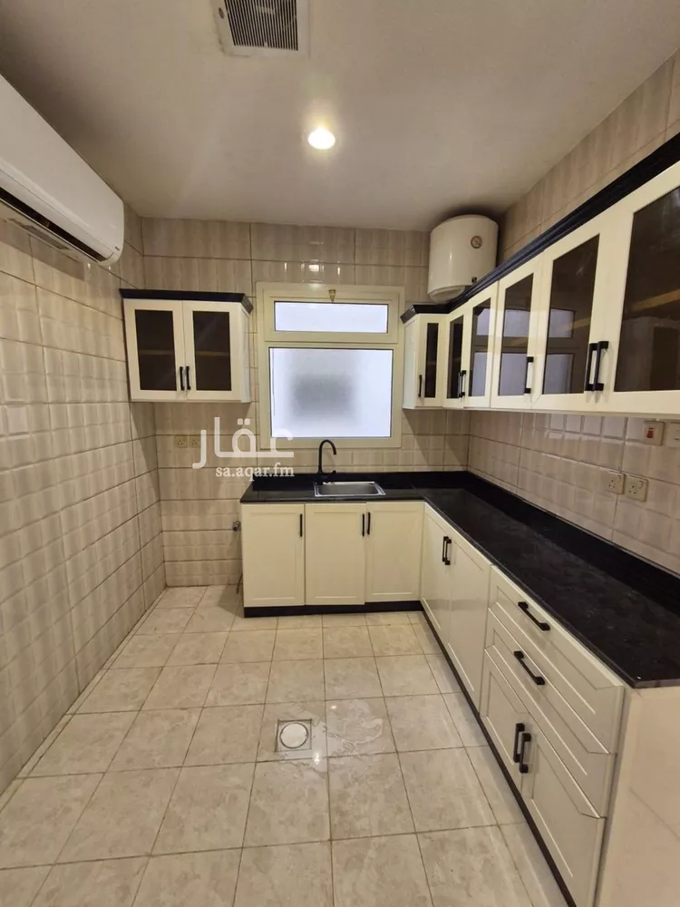 شقة للإيجار في شارع ابن سعيد المغربي, حي العارض, مدينة الرياض, منطقة الرياض