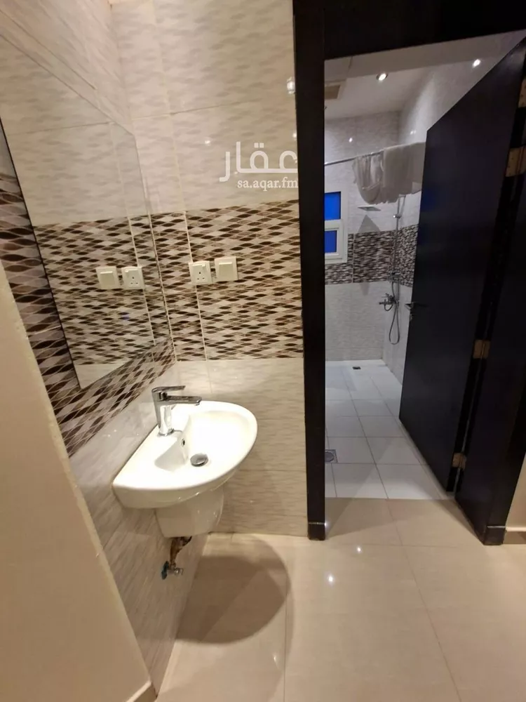 شقة للإيجار في شارع البرقاء, حي الياسمين, مدينة الرياض, منطقة الرياض صورة 5