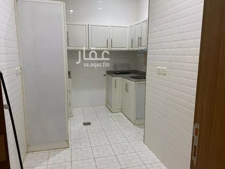 شقة للإيجار في شارع رقم 256, حي الياسمين, مدينة الرياض, منطقة الرياض صورة 2