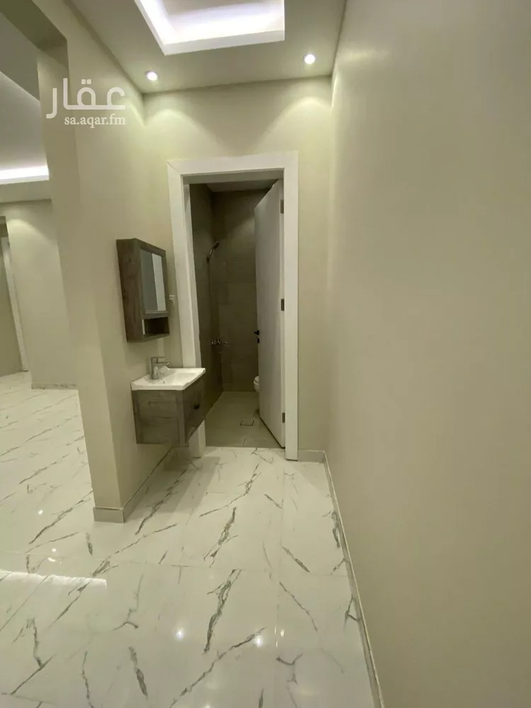شقة للإيجار في شارع محمد بن مقبل, حي العارض, مدينة الرياض, منطقة الرياض