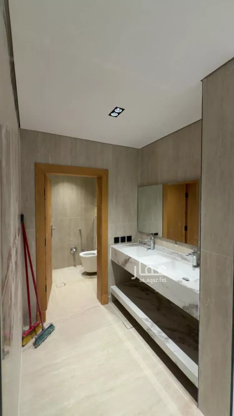 شقة للإيجار في شارع الطائرة, حي إشبيلية, مدينة الرياض, منطقة الرياض