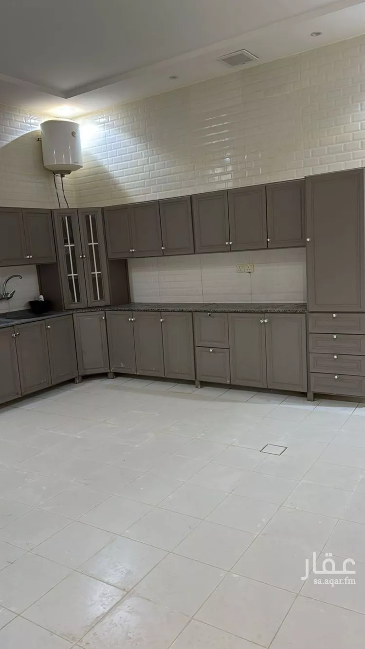 فيلا للبيع في شارع 32636, حي الرمال, مدينة الرياض, منطقة الرياض