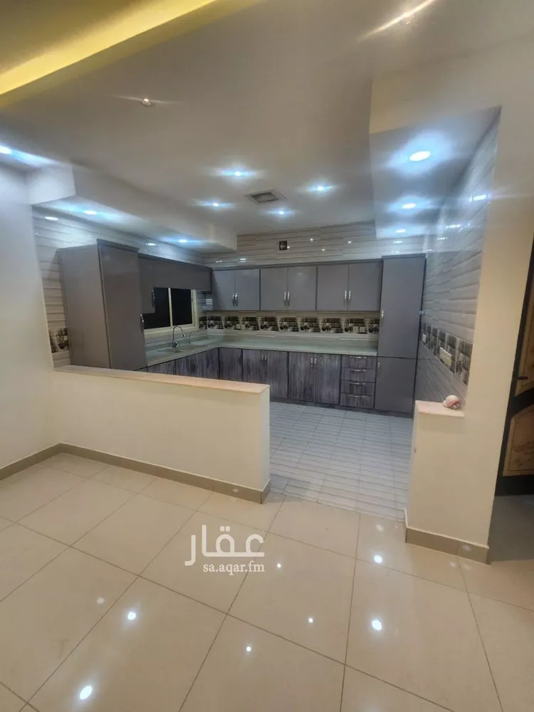 شقة للإيجار في شارع سيبويه, حي الوادي, مدينة الرياض, منطقة الرياض