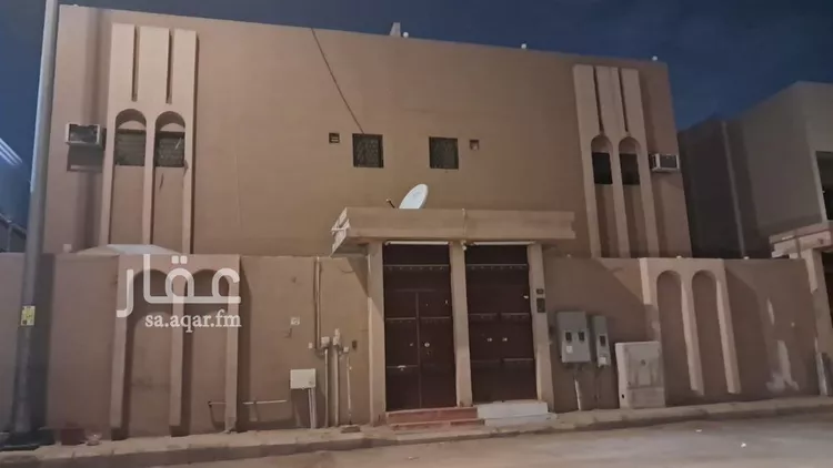 فيلا للإيجار في شارع روضة مهنا, حي السليمانية, مدينة الرياض, منطقة الرياض 1 صورة