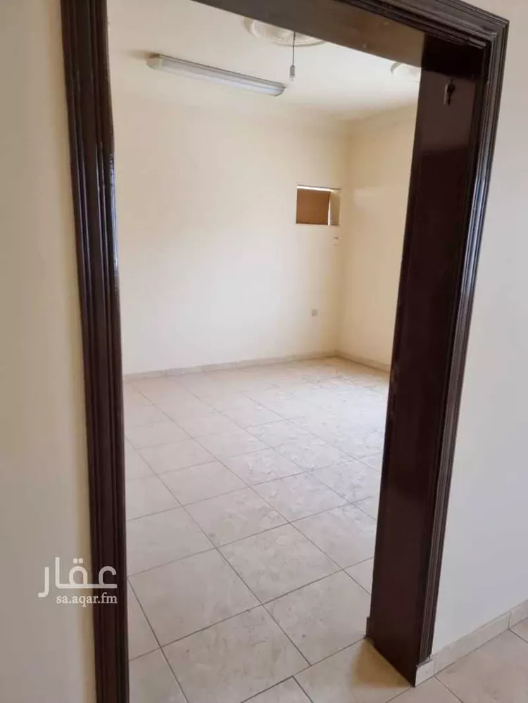عمارة للبيع في شارع علي بن احمد, حي بنى حارثة, مدينة المدينة المنورة, منطقة المدينة المنورة صورة 2