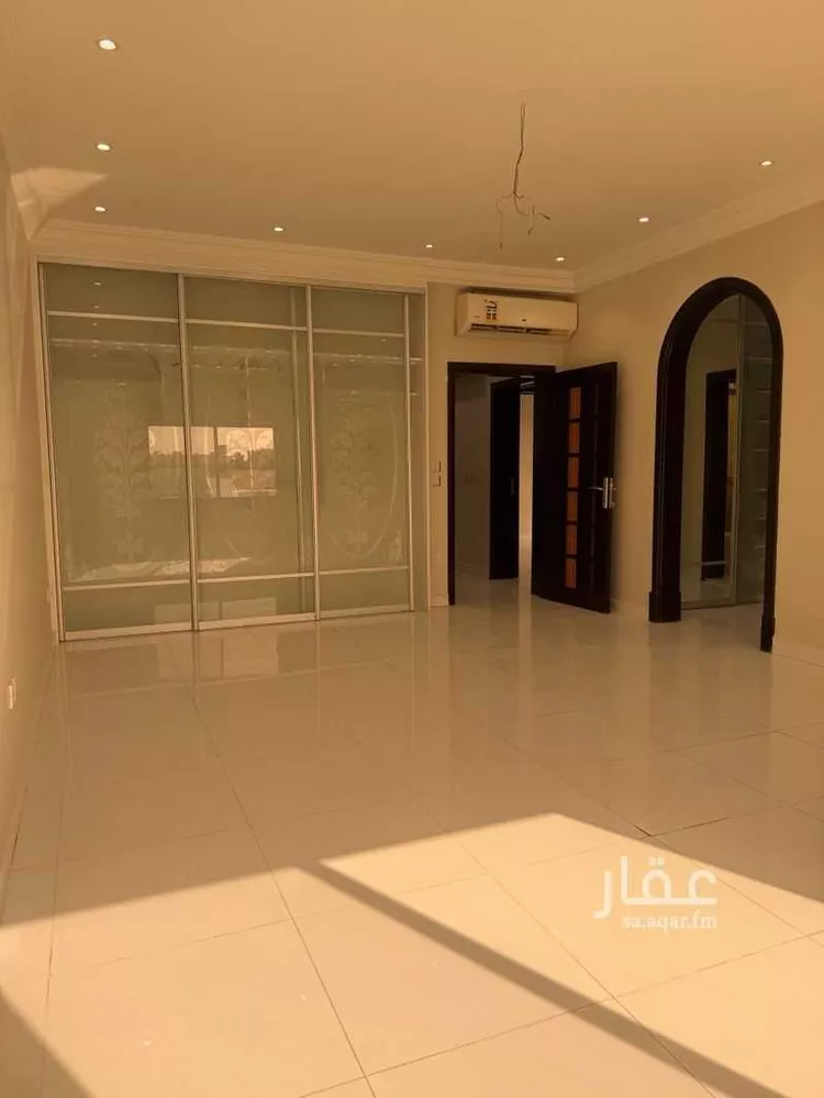 فيلا للبيع في شارع عبدالسلام عمر, حي أبحر الجنوبية, مدينة جدة, منطقة مكة المكرمة صورة 2