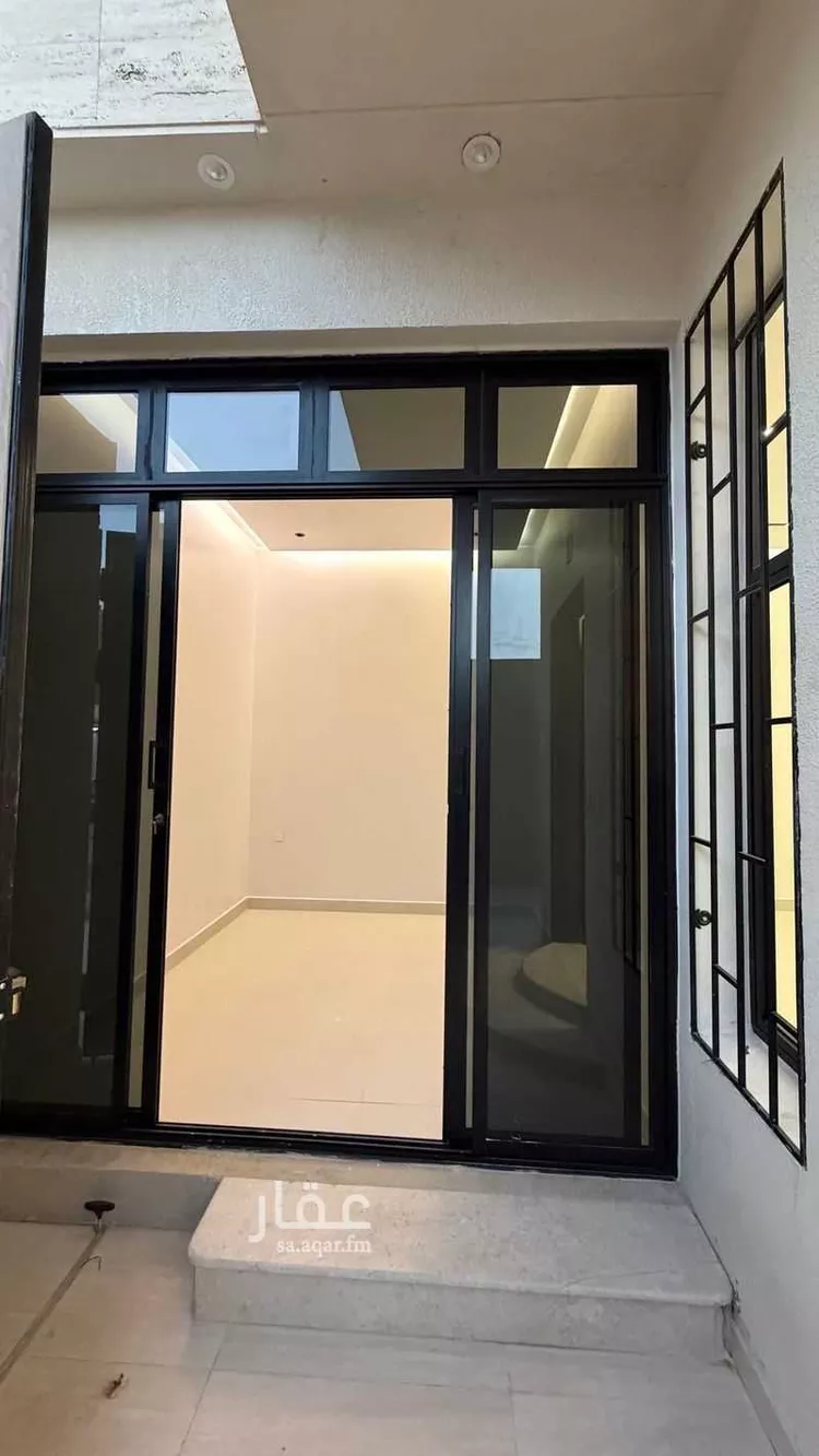 دور للإيجار في شارع انس بن سيرين, حي السعادة, مدينة الرياض, منطقة الرياض صورة 3