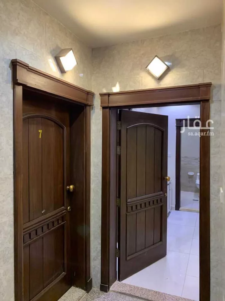 عمارة للإيجار في شارع حصين ابن حدير, حي مريخ, مدينة جدة, منطقة مكة المكرمة