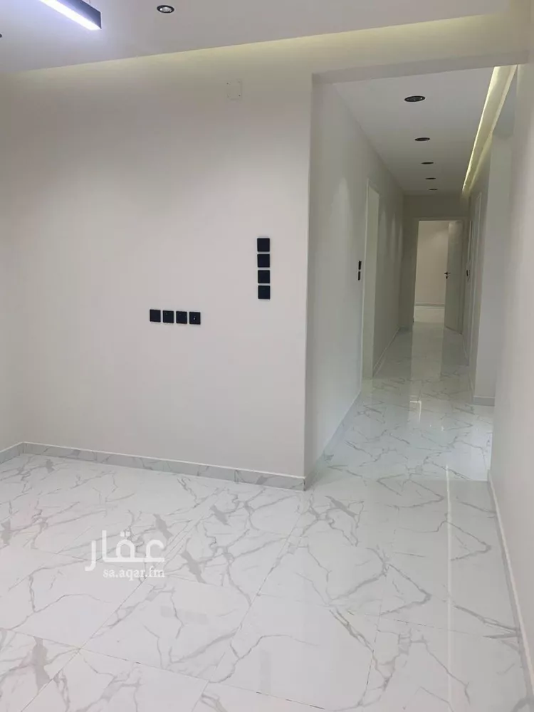 شقة للبيع في حي ال بريد, مدينة احد رفيده, منطقة عسير صورة 3