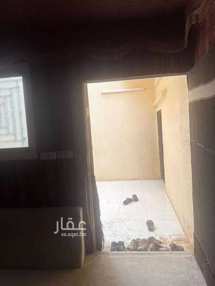 دور للبيع في شارع ابن عمير الأوسي ، حي الفيصلية ، شرورة ، شرورة صورة 3