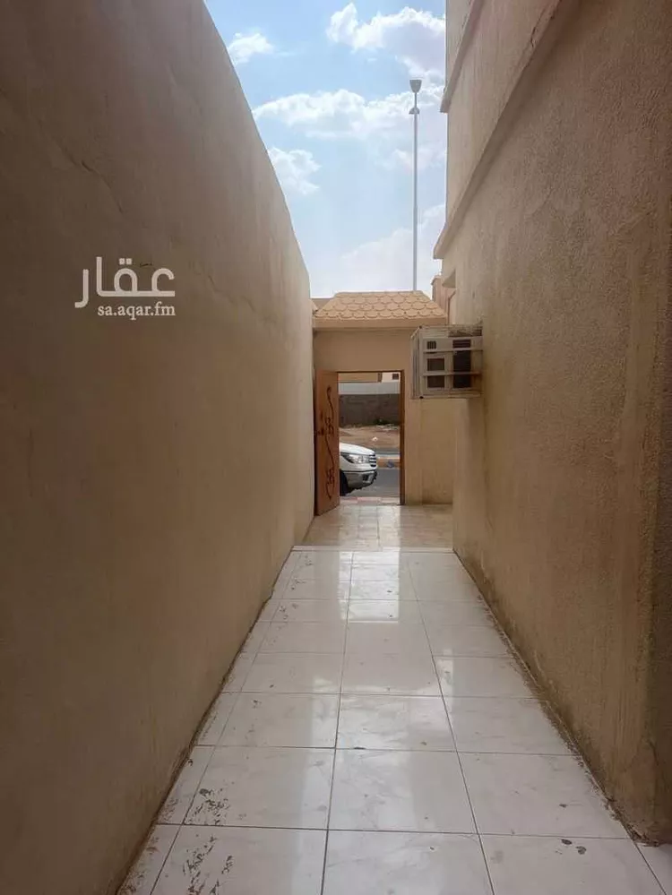دور للبيع في شارع ابن عمير الأوسي ، حي الفيصلية ، شرورة ، شرورة صورة 5