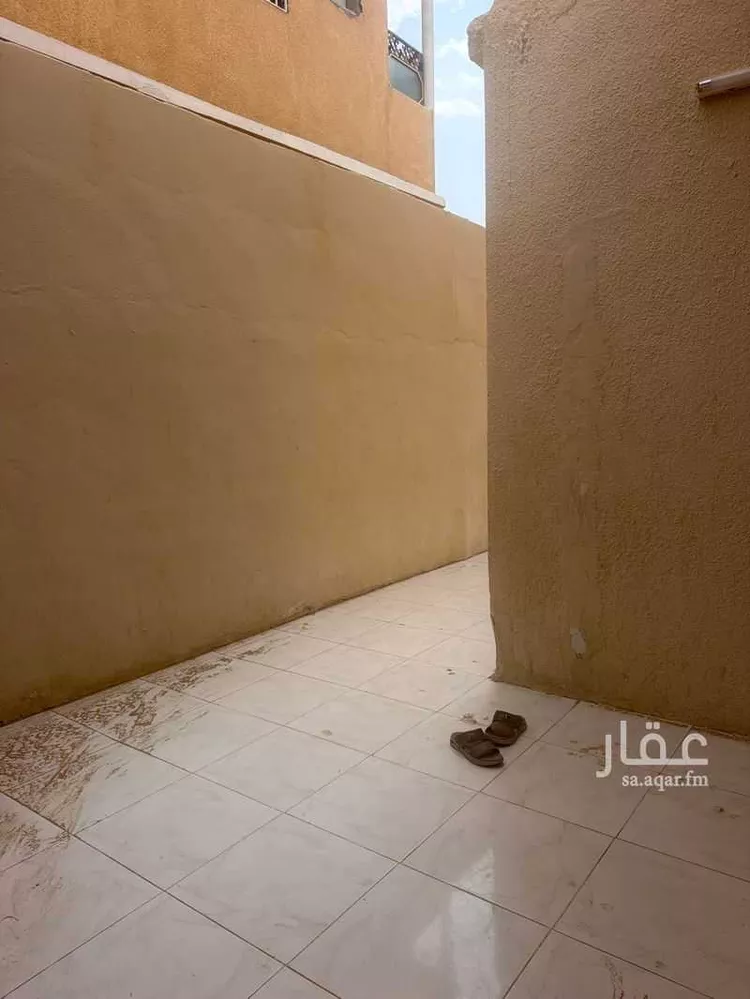 دور للبيع في شارع ابن عمير الأوسي ، حي الفيصلية ، شرورة ، شرورة صورة 4