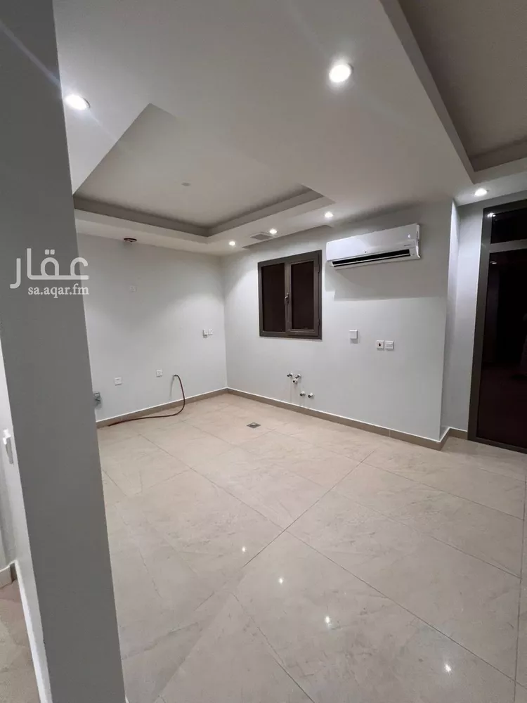 فيلا للبيع في شارع ممر197, حي الرمال, مدينة الرياض, منطقة الرياض 15