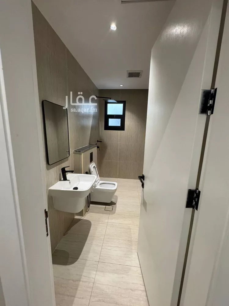 شقة للإيجار في شارع علي البجادي, حي الرمال, مدينة الرياض, منطقة الرياض