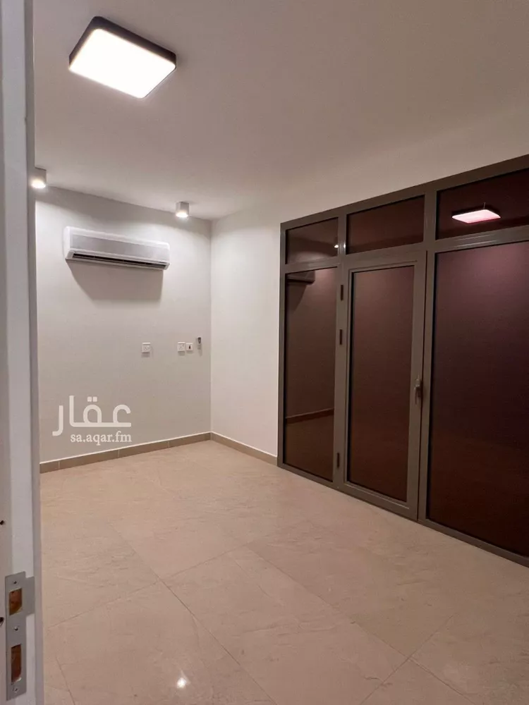 فيلا للبيع في شارع ممر197, حي الرمال, مدينة الرياض, منطقة الرياض 18