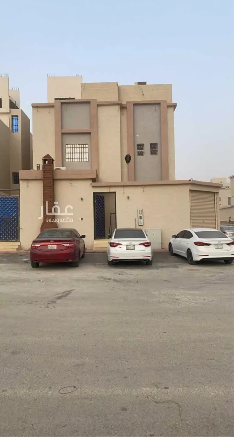 فيلا للبيع في شارع رقم 77, حي ظهرة لبن, مدينة الرياض, منطقة الرياض