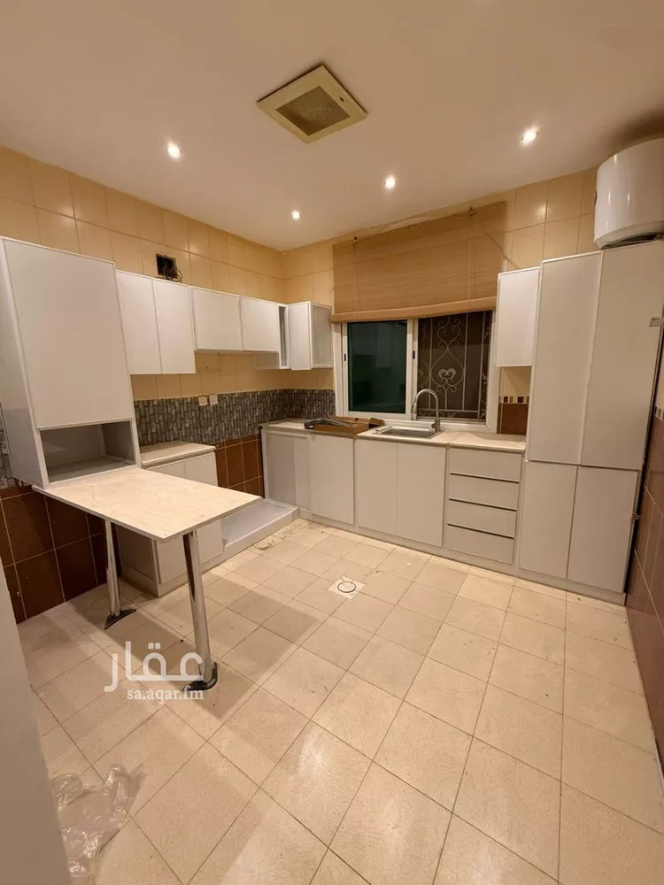 شقة للإيجار في شارع رقم 326, حي الملقا, مدينة الرياض, منطقة الرياض