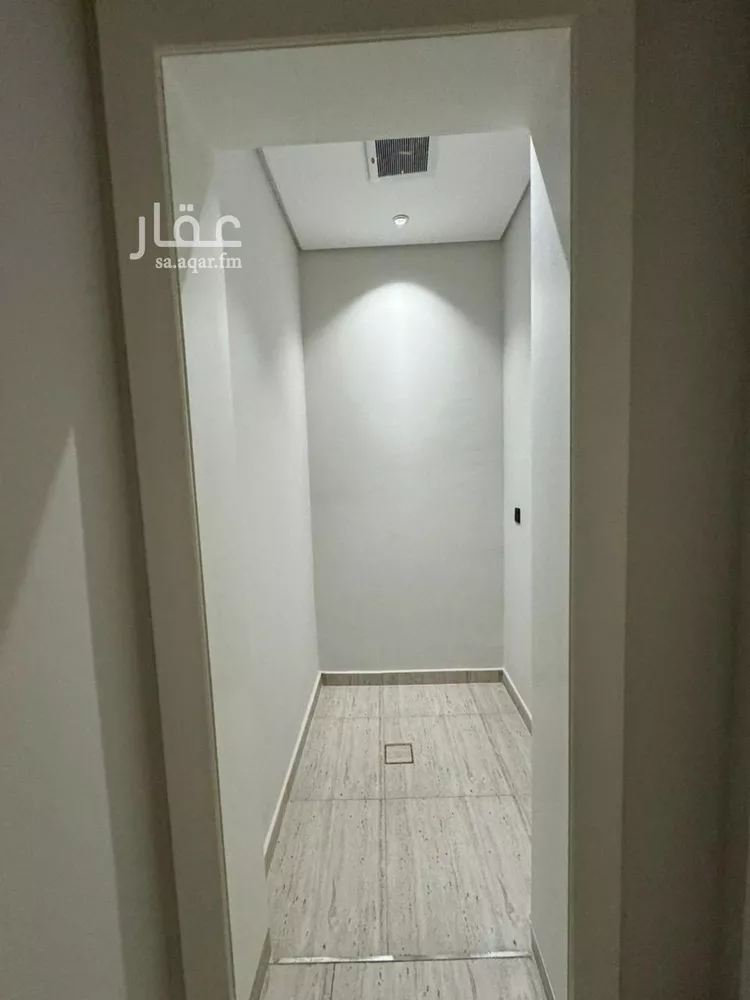 شقة للإيجار في شارع رقم 425, حي الملقا, مدينة الرياض, منطقة الرياض 14