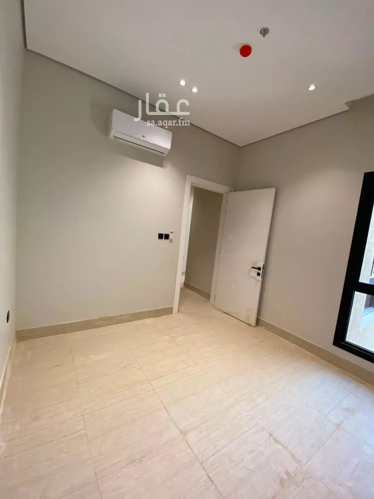 شقة للإيجار في شارع بللسمر, حي اليرموك, مدينة الرياض, منطقة الرياض 15