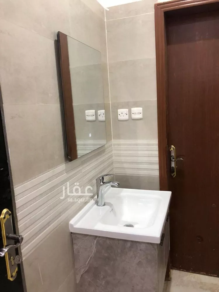 شقة للإيجار في شارع برودان, حي القيروان, مدينة الرياض, منطقة الرياض صورة 3