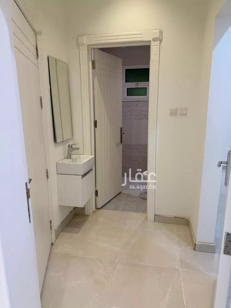 شقة للإيجار في شارع صدر الدين الشافعي, حي القيروان, مدينة الرياض, منطقة الرياض صورة 3