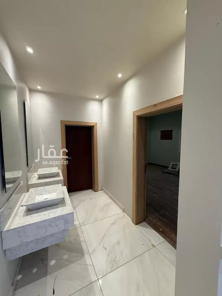 فيلا للبيع في شارع أبي جعفر بن عبد الملك, حي الزمرد, مدينة جدة, منطقة مكة المكرمة 11