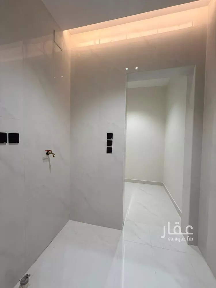 شقة للبيع في شارع الحارث ابن مره الحنفي, حي الحيلة الغربي, مدينة محائل, منطقة عسير 14