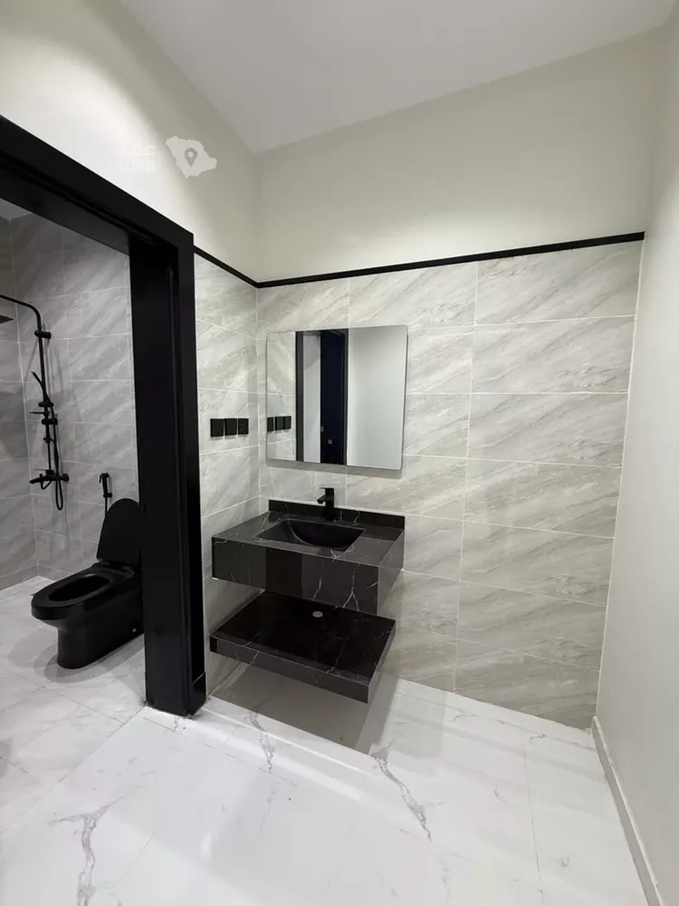 Floor for Sale in Taif Al Jal 4