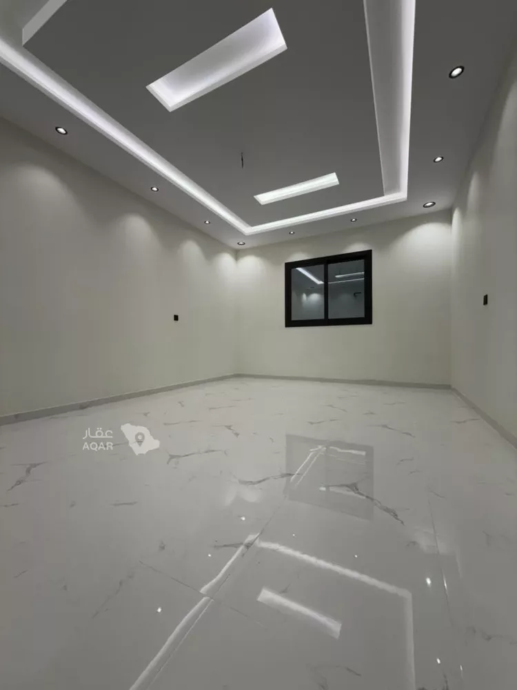Floor for Sale in Taif Al Jal 18