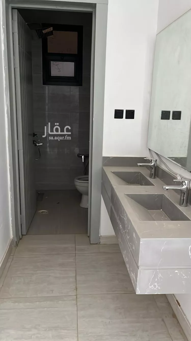 فيلا للبيع في شارع أبي العز الحبشي, حي المرجان, مدينة الرياض, منطقة الرياض 11