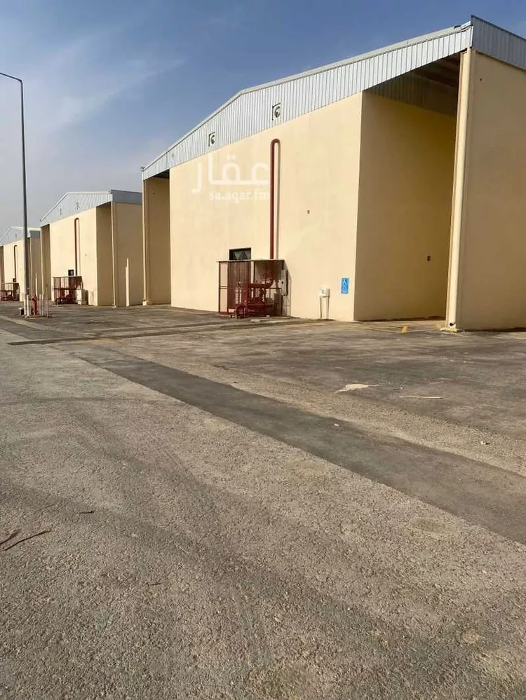 مستودع للإيجار في شارع الحسامي, حي النظيم, مدينة الرياض, منطقة الرياض 12