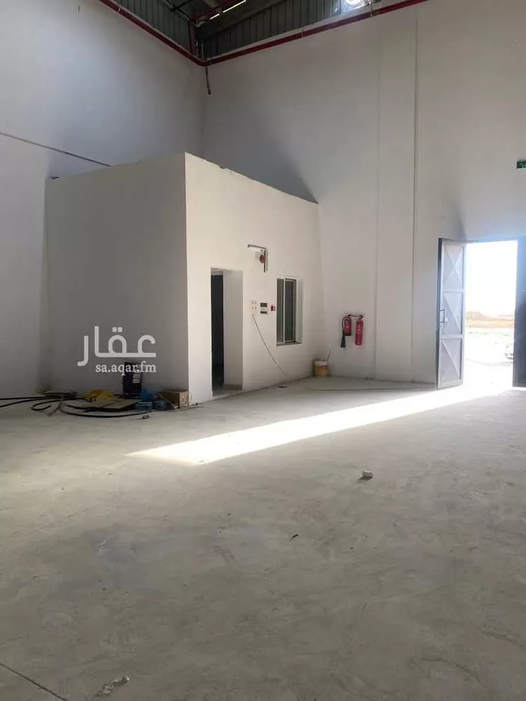 مستودع للإيجار في شارع الحسامي, حي النظيم, مدينة الرياض, منطقة الرياض 10